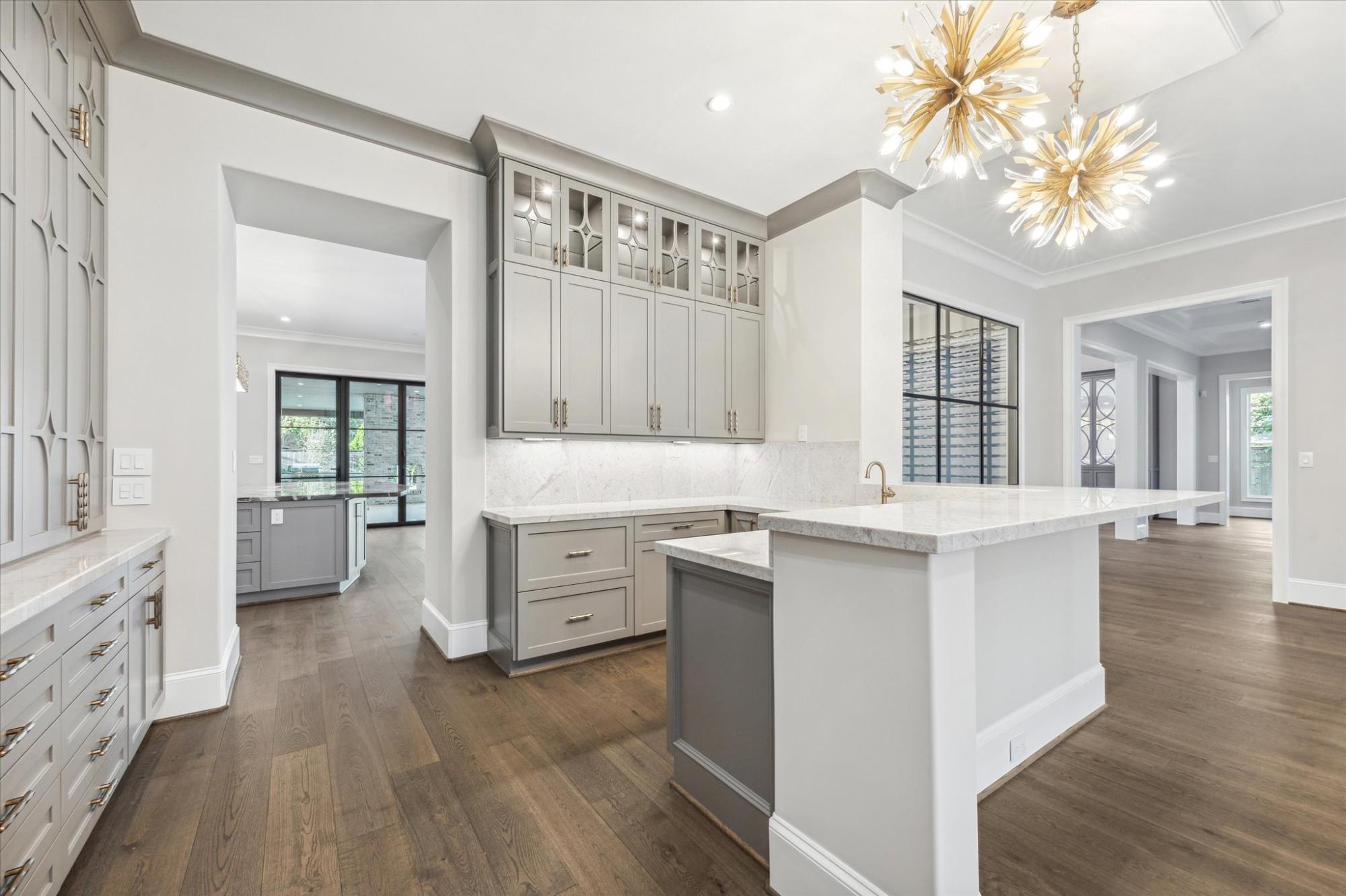 Metropolitan Custom Homes