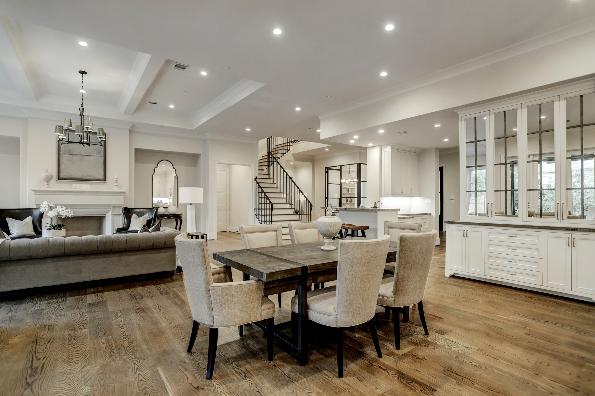 Metropolitan Custom Homes