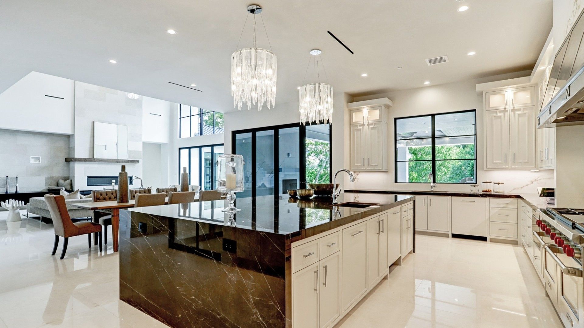Metropolitan Custom Homes